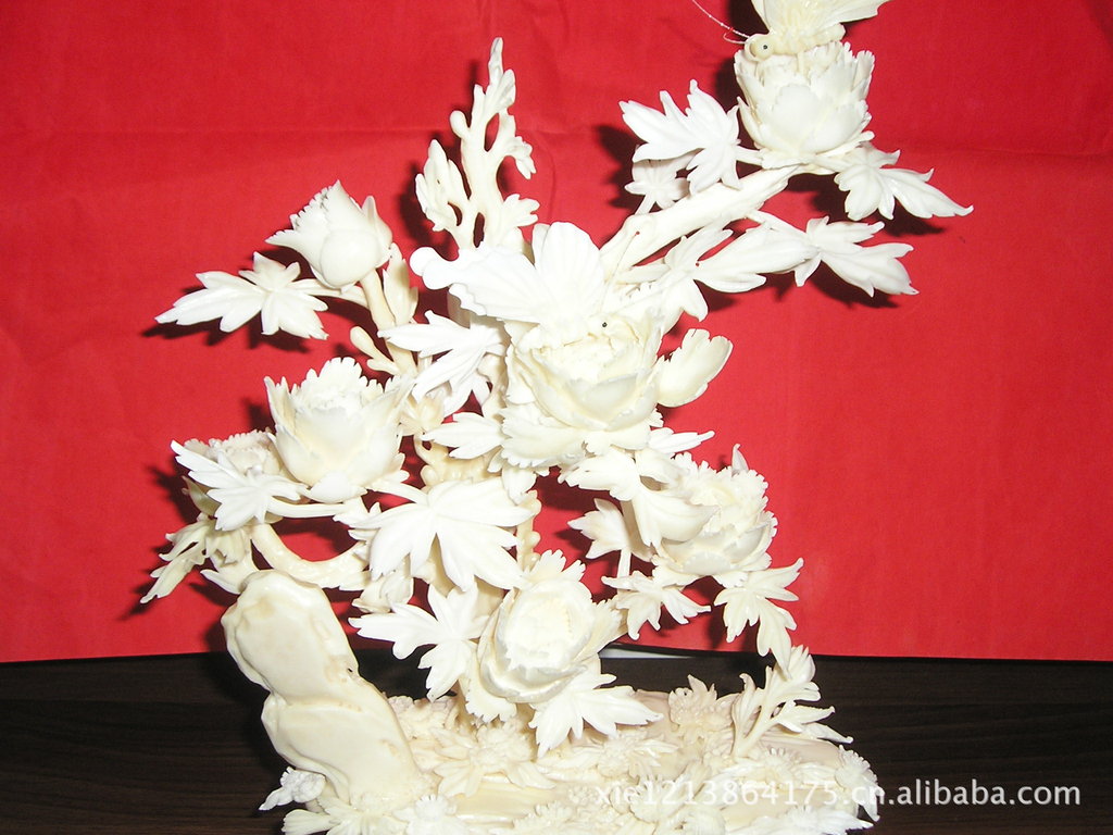 《花开富贵》雕刻工艺品 谢金池书法与手工艺术的完美融合